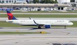 N363DN @ KFLL - FLL 2021 - by Florida Metal