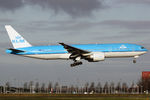 PH-BQM @ EHAM - at spl - by Ronald