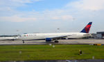N826MH @ KATL - Taxi Atlanta