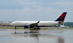 N851NW @ KATL - Taxi Atlanta - by Ronald Barker