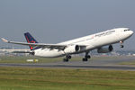 OO-SFF @ EBBR - at bru - by Ronald
