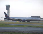 VQ-BUA @ EKCH - VQ-BUA taxing for takeoff rw 04R - by Erik Oxtorp