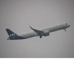 SE-DMR @ EKCH - SE-DMR taking off rw 22L. First commercial lang haul SAS flight with an Airbus 321LR (CPH-IAH)