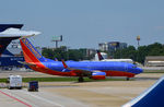 N252WN @ KATL - Taxi Atlanta