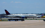 N676DL @ KATL - Taxi Atlanta