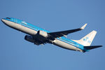 PH-BXB @ EHAM - at spl - by Ronald
