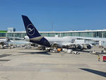 D-ABVM @ CYVR - At Vancouver - by Micha Lueck