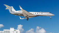 N565JT @ TNCM - Maho beach - by martial Dekker