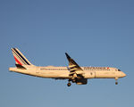 F-HZUD @ EKCH - F-HZUD landing rw 04L