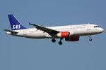 OY-KAP @ EBBR - at bru - by Ronald