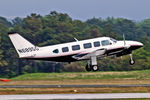 N68950 @ KPDK - N68950   Piper PA-31-350 Chieftain [31-7405212] Atlanta DeKalb-Peachtree~N 20/04/2010 - by Ray Barber