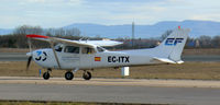 EC-ITX @ VIT - Aeropuerto de Foronda - Vitoria-Gasteiz - Euskadi - España - by Pedro Maria Martínez De Antoñana