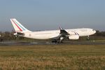 F-UJCT @ LFRB - Airbus A330-200, Landing rwy 07R, Brest-Bretagne airport (LFRB-BES) - by Yves-Q