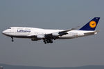 D-ABTK @ EDDF - at fra - by Ronald