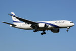 4X-ECE @ LFPG - at cdg - by Ronald