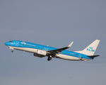 PH-BXM @ EKCH - PH-BXK taking off rw 22R