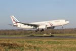 F-UJCT @ LFRB - Airbus A330-200, Landing rwy 07R, Brest-Bretagne airport (LFRB-BES) - by Yves-Q