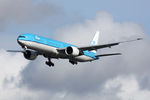 PH-BVC @ EHAM - at spl - by Ronald