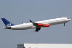 LN-RKG @ RJAA - at nrt - by Ronald