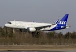 EI-SIJ @ ESSA - RWY 26 - by wijken