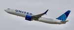 N37290 @ KEWR - Taking off - by klimchuk