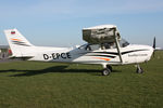 D-EPCE @ EHMZ - at ehmz - by Ronald