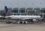 N57852 @ KORD - Boeing 757-324 - by Mark Pasqualino