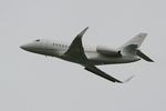 EI-TDV @ LFBO - Dassault Falcon 2000EX, Climbing from rwy 32R, Toulouse Blagnac Airport (LFBO-TLS) - by Yves-Q
