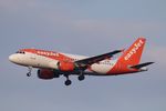 OE-LKC @ EDDK - Arrival from BER, Runways 32R - by Koala