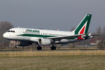 EI-IMO @ EHAM - at spl - by Ronald