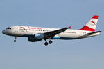 OE-LBT @ EBBR - at bru - by Ronald