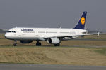 D-AIST @ LFPG - sat cdg - by Ronald