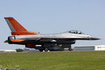 85-1446 @ KOSH - QF-16C  FSAT 85-1446 TD from 82nd ATRS 53rd WG Holloman AFB, NM