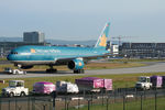 VN-A146 @ EDDF - at fra - by Ronald