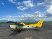 RP-C2945 @ RPVB - RP-C2945 on Bacolod-Silay Airport General Aviation Ramp - by Ron Iverson