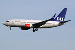 LN-RNW @ EBBR - at bru - by Ronald