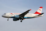 OE-LDB @ EGLL - at lhr - by Ronald