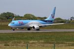 OO-TUK @ LFRB - Boeing 737-86J, Taxiing rwy 07R, Brest-Bretagne airport (LFRB-BES) - by Yves-Q