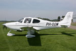 PH-OOM @ EHMZ - at ehmz - by Ronald