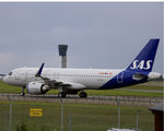 EI-SIK @ EKCH - EI-SIK landed rw 04L