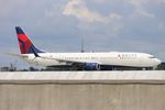 N921DU @ KATL - ATL 2021 - by Florida Metal