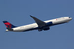 N410DZ @ EHAM - at spl - by Ronald