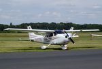 D-ETTS @ EDKB - Cessna 172R at Bonn-Hangelar airfield '2205-06