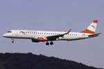 OE-LWG @ LOWW - Austrian Airlines ERJ-195 - by Andreas Ranner