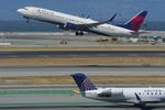 N803DN @ KSFO - Sky Terrace SFO 2022. - by Clayton Eddy
