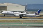 N45956 @ SFO - Sky Terrace SFO 2022. - by Clayton Eddy