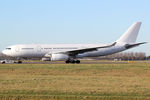 G-VYGL @ EHAM - at spl - by Ronald