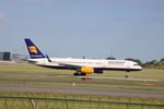 TF-ISJ @ EKCH - TF-ISJ taking off rw 22R