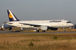 D-AIZE @ EDDF - at fra - by Ronald