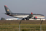 JY-AIE @ LFPG - at cdg - by Ronald